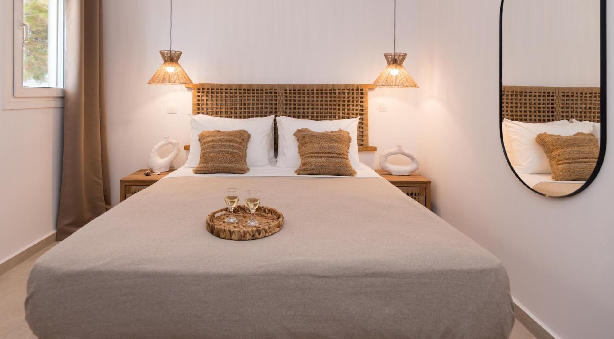 Kanelis Studios & Suites Mytakas Экстерьер фото